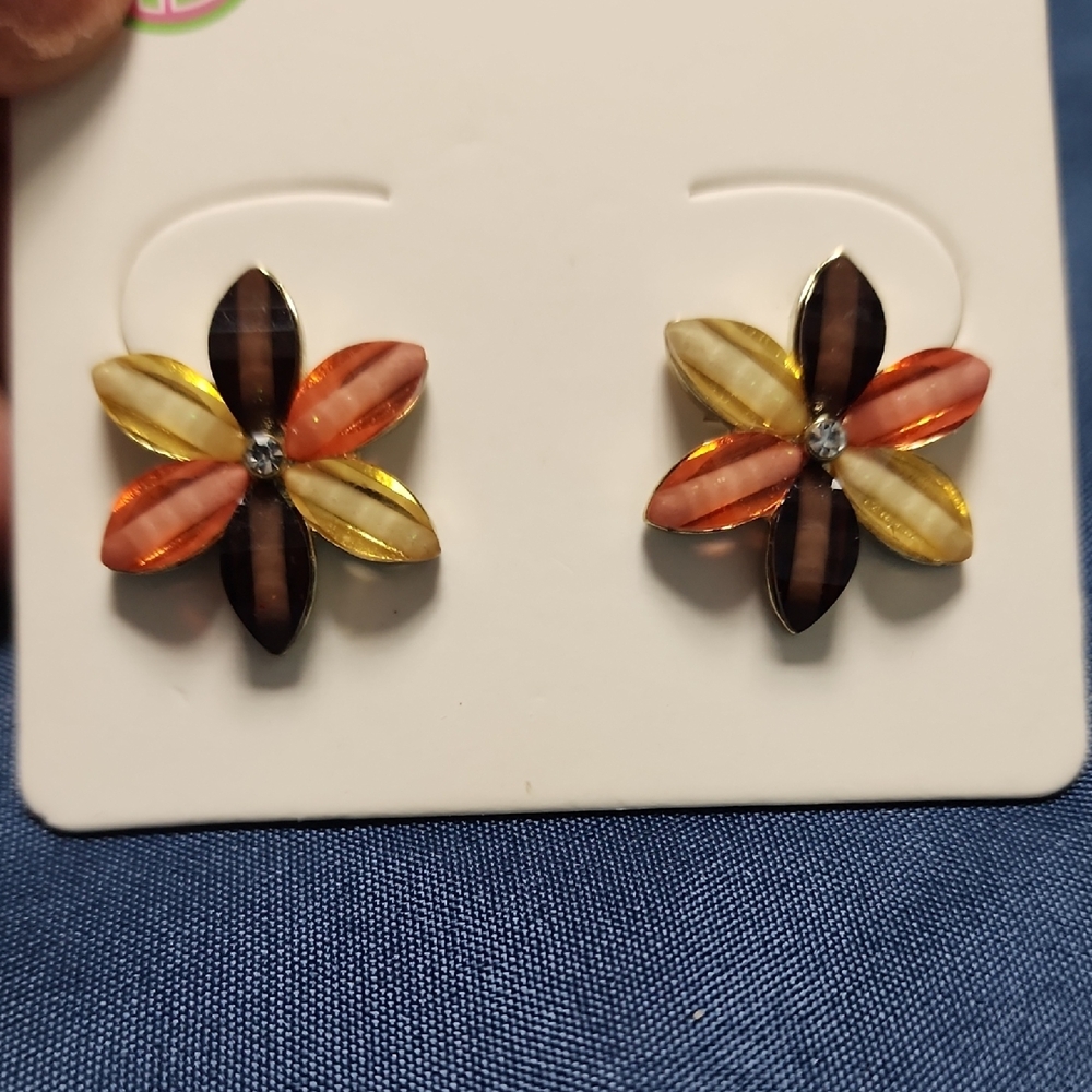 #41 Marleylilly Multicolor Flower Earrings - Picture 3 of 3